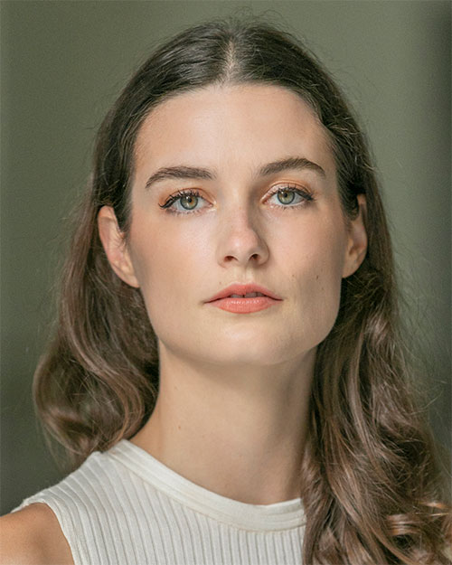 PNB dancer Lily Wills. Photo by Lindsay Thomas.