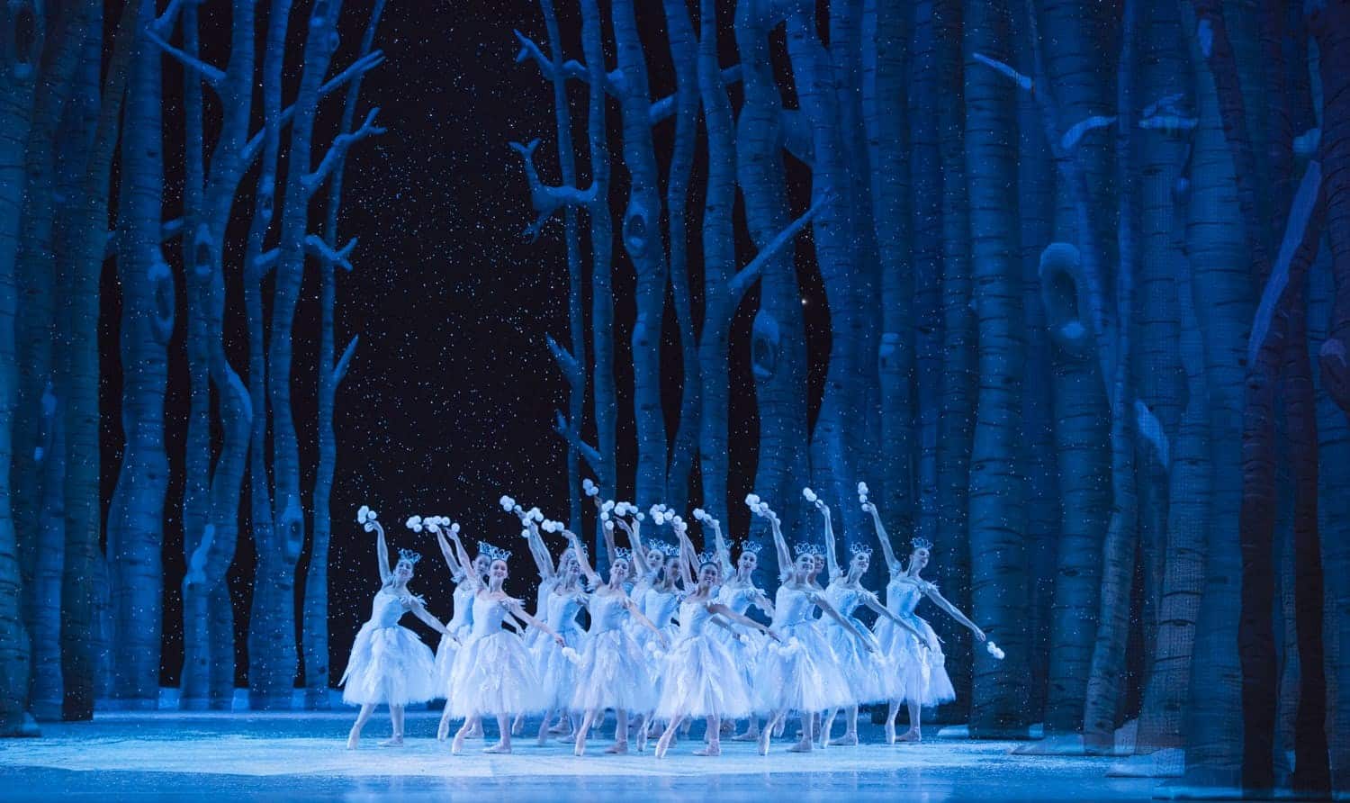 Snow scene. George Balanchine's The Nutcracker®, choreography by George Balanchine © The George Balanchine Trust. Photo © Angela Sterling.